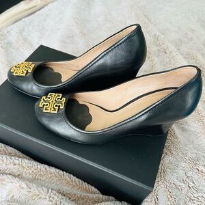 SOLD Tory Burch black wedges